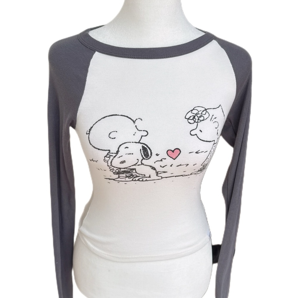 Peanuts Snoopy Graphic Long Sleeve Shirt